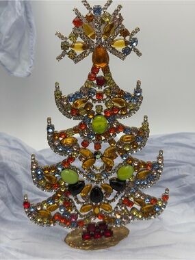 🎊🙈🎉Vintage Czech Glass Tree  Dazzling it Glows